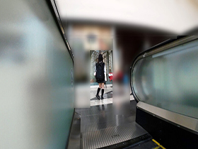 近所で見つけた女子校生Mちゃんと失神キメセク遊び【素人投稿】　サンプル画像03